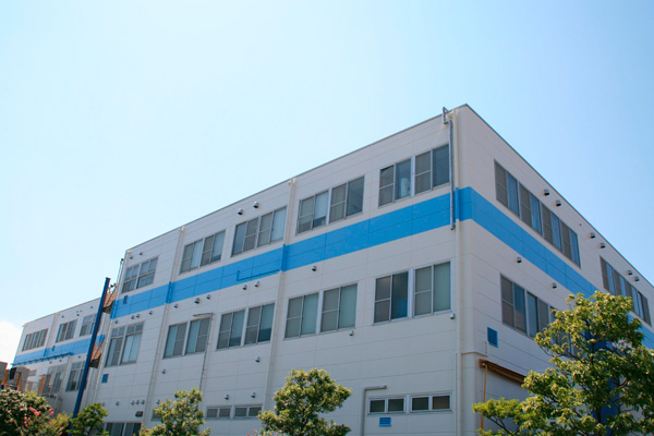 横浜工場